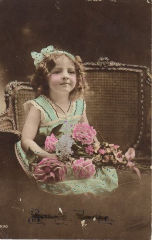 他の写真3: フランス　アンティークポストカード　ブルーの水玉リボンの少女