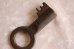 画像6: フランス　コロンとした形の古い鍵