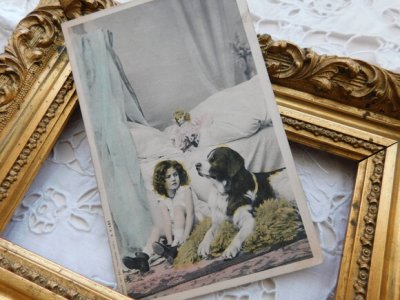 画像2: フランス　アンティークポストカード　犬と少女