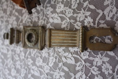 画像2: フランスアンティーク　飾りのついた鍵穴プレート