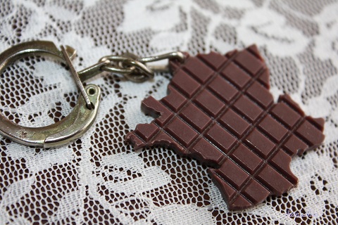 フランス アンティークキーホルダー チョコレート